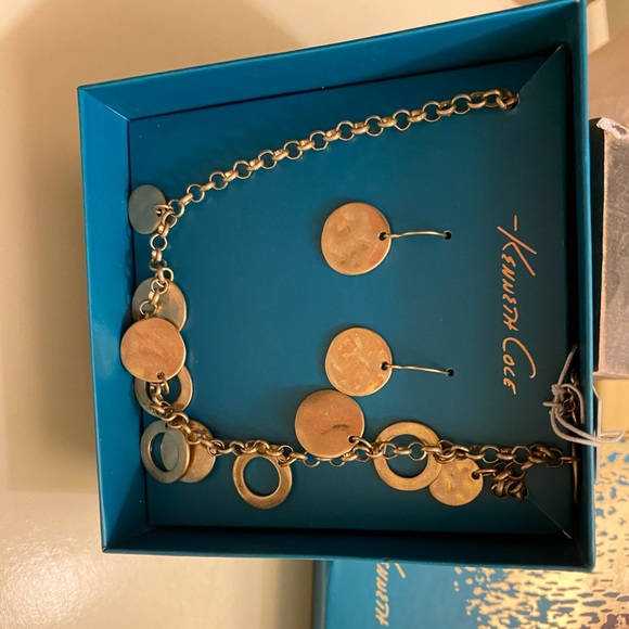 Kenneth Cole Jewelry Set - Picture 2 of 2